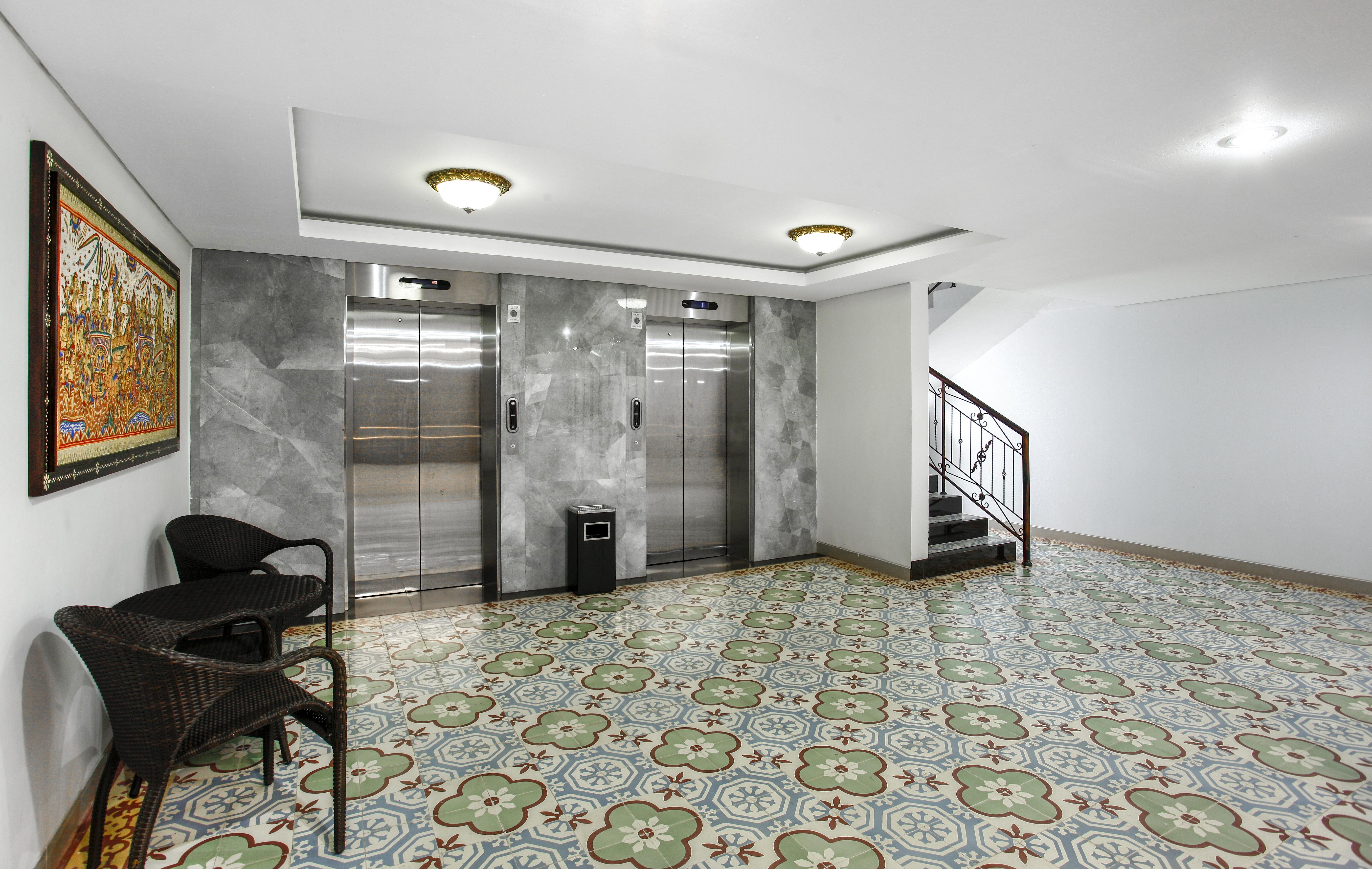 Puri Saron Hotel Baruna Beach Lovina Εξωτερικό φωτογραφία